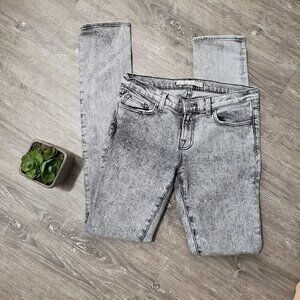 J Brand Low Rise Pencil Leg Jeans Xray Wash Sz 29